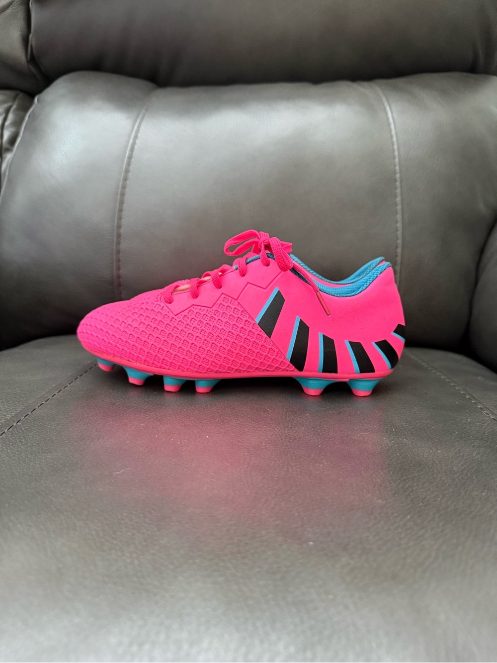 Hawkwell Kids Athletic Firm Ground Soccer  Cleats Pink Size- 3.5Y